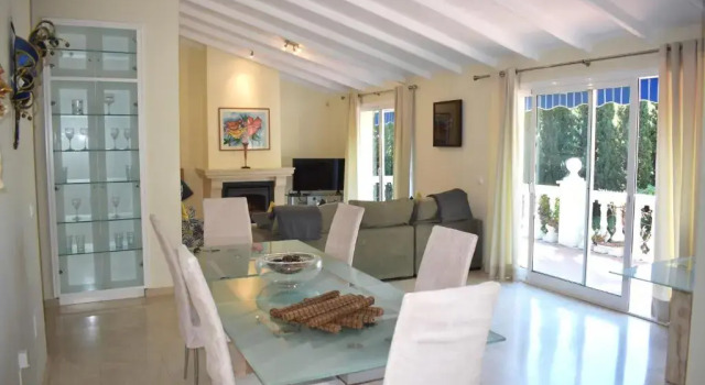 Villa Maxine