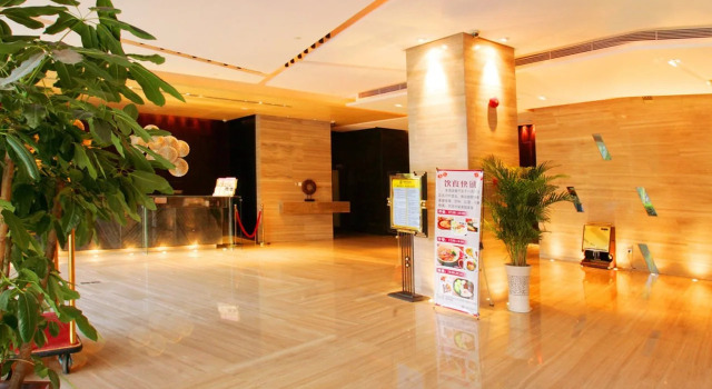 Ocean City Hotel, Boek Hotel Hotels in Guangdong met parkeren, Parkeren