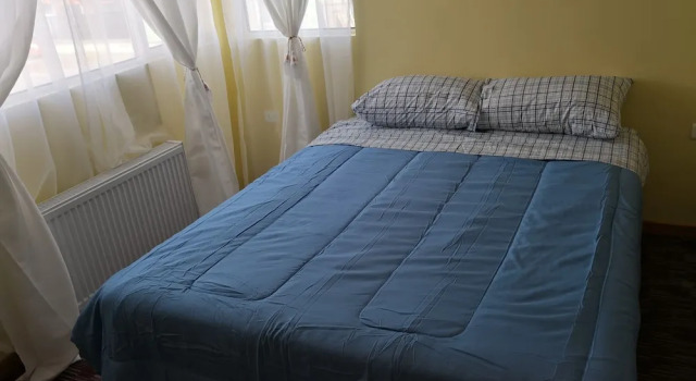 Villa Syria, Rezervovat Vila Hotely v Los Lagos s parkováním, Parkování