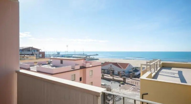 Люкс Lola Piccolo Hotel