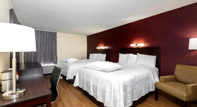 Номер Premium Red Roof Inn PLUS+ Tuscaloosa - University