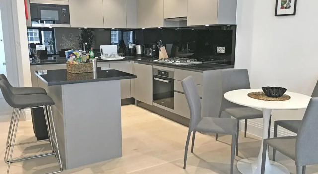 Апартаменты с 2 комнатами Oxford Circus Apartments by Calton Living