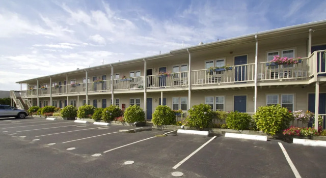 Pier 7 Condominiums, Rezerwuj Hotel Hotele w New England z basenem, Basen