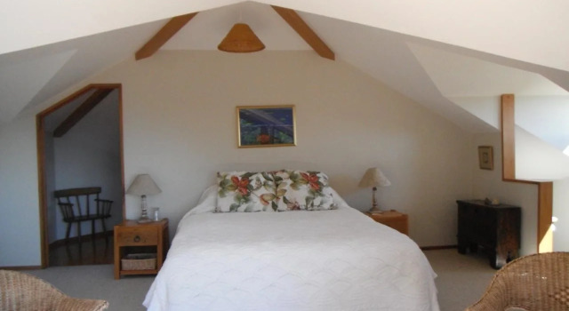Waiwurrie Coastal Farm Lodge, Buchen Sie Bauernhof  