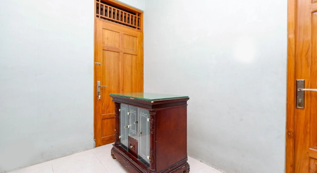 Griya Widya Syariah by OYO Rooms, Prenota Hotel Hotel a Klaten con parcheggio, Parcheggio
