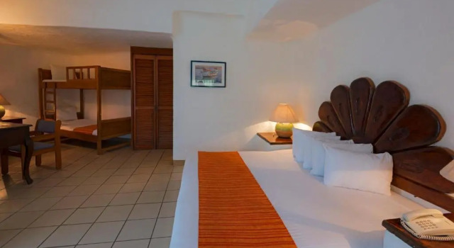 Семейный номер Standard Vista Playa de Oro Manzanillo