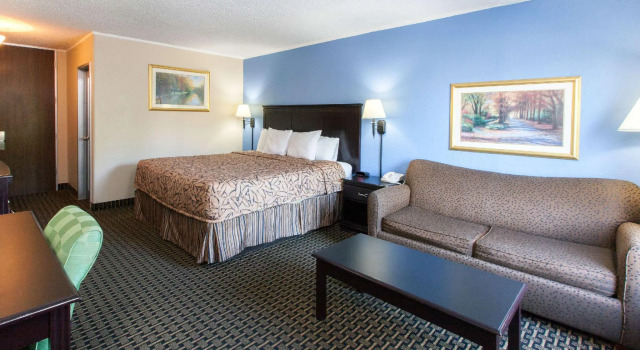 Двухместный номер Standard Days Inn by Wyndham Norman