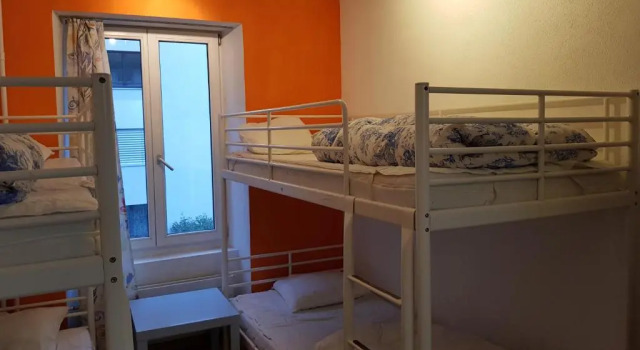 Кровать в общем номере (женский номер) Bellpark Hostel