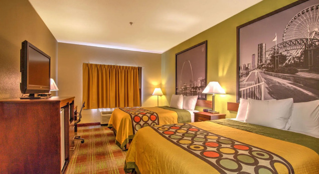 Standardowy czteroosobowy pokój Super 8 by Wyndham Waterloo