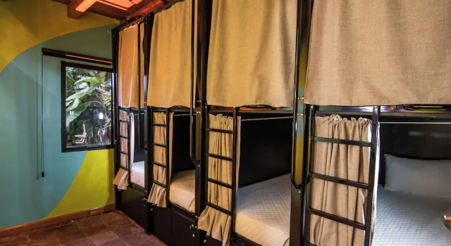 Yes Please Hostel