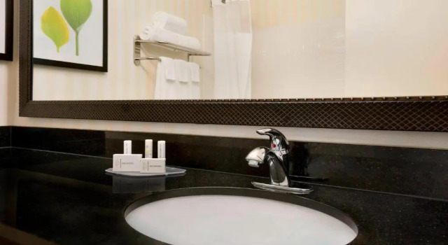 Четырёхместный номер Standard Fairfield Inn & Suites Minneapolis Eden Prairie