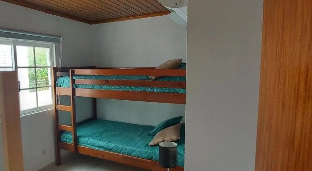 Casa de Ponta, Забронировать Дом для отпуска Коттеджи Острова Сан-Жоржи, Коттедж