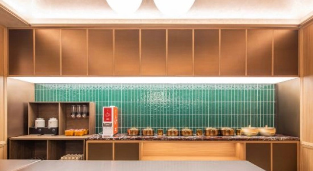 Orange Hotel (Xinyang Gushi Branch), Book Hotel Gushi Henan
