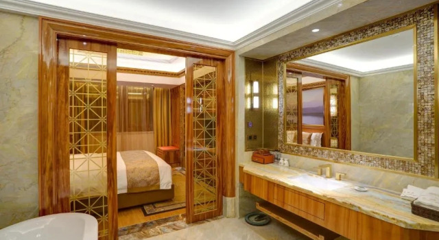 Четырёхместный люкс Executive CHENGDU Trika Tsang International Hotel
