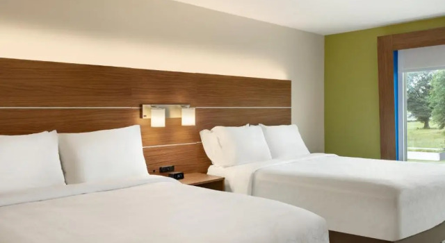 Двухместный люкс Holiday Inn Express & Suites Searcy by IHG