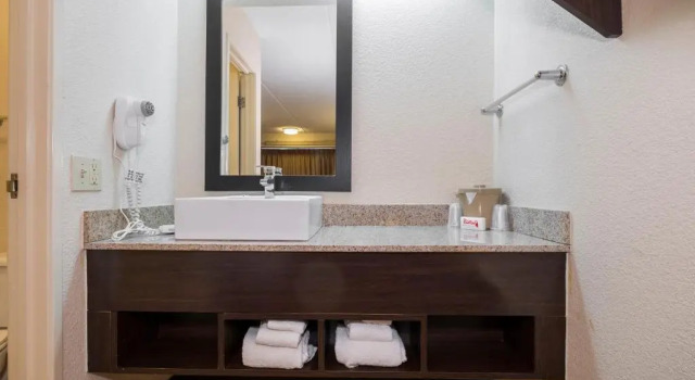 Двухместный номер Standard Red Roof Inn West Monroe
