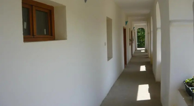 Conacul Teleky, Varaa Hotelli Ighiu 