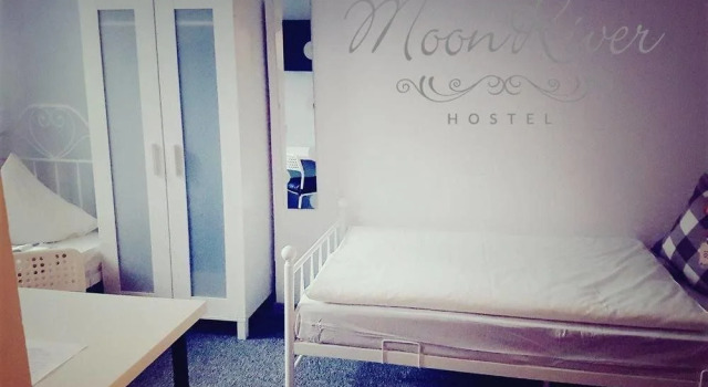MoonRiver Inn
