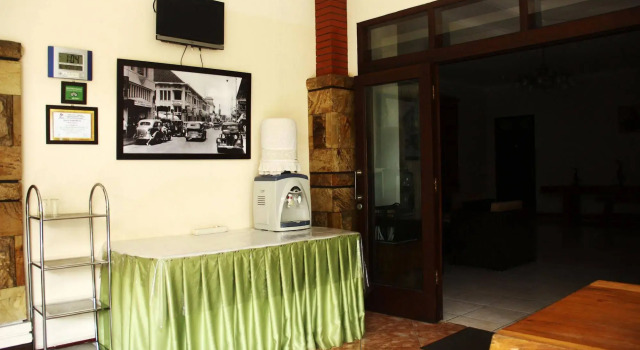 ZEN Rooms Sukajadi Sindang Sirna