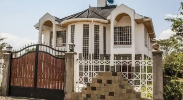 Yard Valley Manor, Rezervovat Hotel Hotely v Nakuru County s parkováním, Parkování