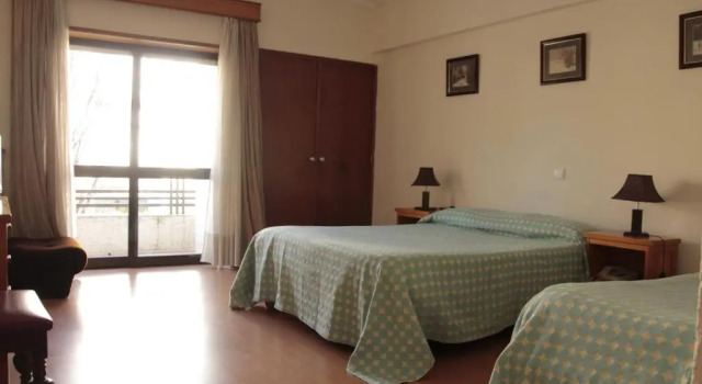 Четырёхместный номер Standard Residencial Dom Manuel