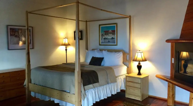 Номер Comfort Guadalupe Inn