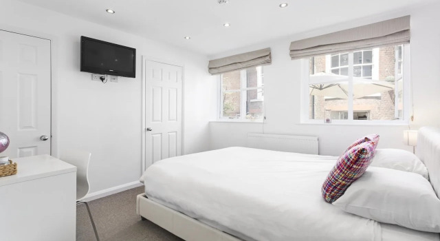 The Townhouse Hotel