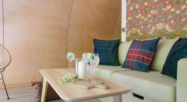 FURTHER.SPACE at Leitrim Lodge, Забронировать Дом для отпуска Ньюри Графство Даун