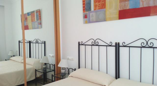 Apartamentos La Roca Rentals, Забронировать Апартаменты/квартира Отели Торремолинос с парковкой, рядом с Культурный центр им. Пабло Руиса Пикассо, Парковка