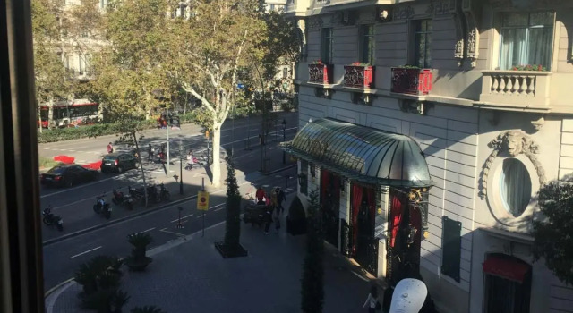 Fisa Rentals Gran Via Apartments