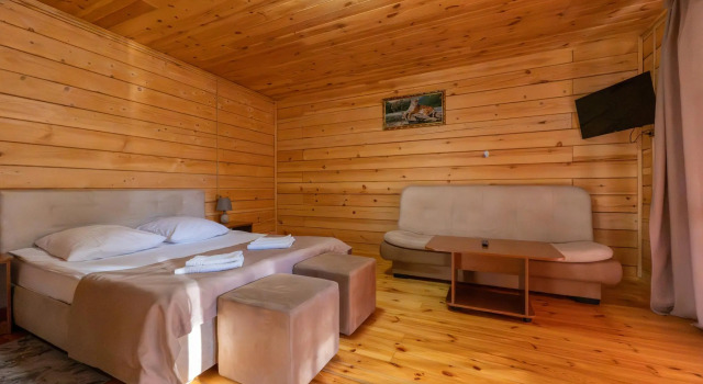 Четырёхместный номер Comfort с видом на реку Фортуна