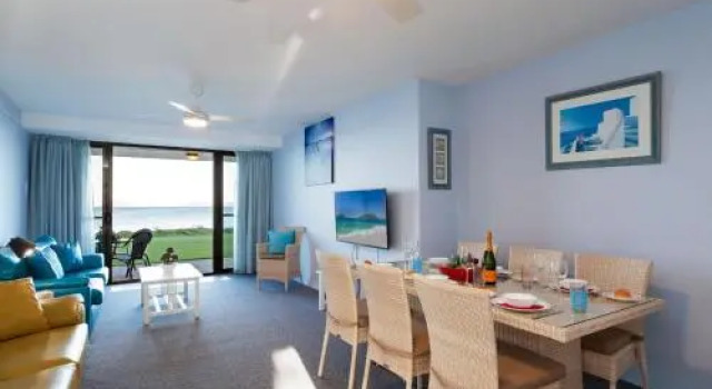 4 'Harbourside' 3-7 Soldiers Point Road - Ground Floor On The Waterfront