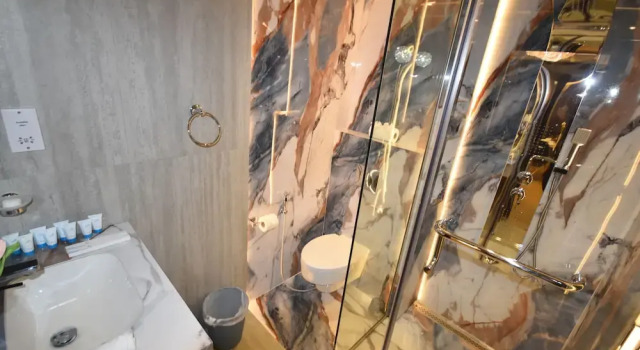 Апартаменты Highend Azure Stay In Palm Jumeirah