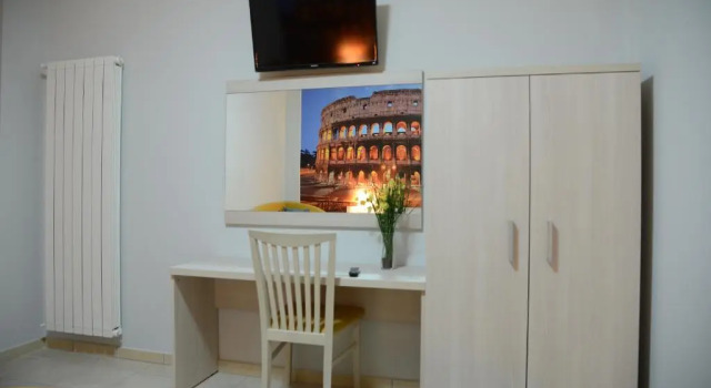 Camera tripla Standard B&B Europa