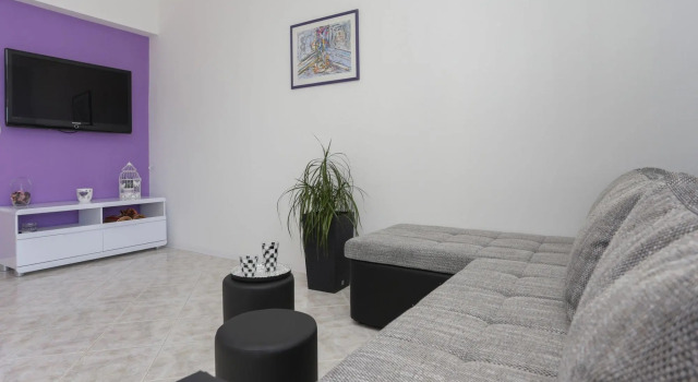 Apartment in Katel Gomilica Near Beach