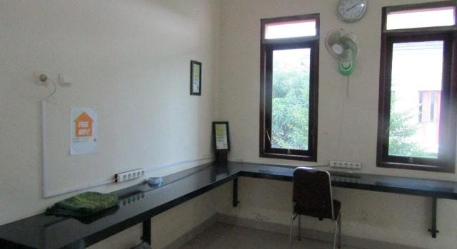 Rumah Keita Syariah, Book Hotel Hoteller i Banguntapan med parkering, Parkering