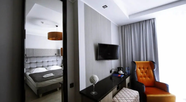 Двухместный номер Standard с балконом и с видом на парк Hotel Pomarańczowa Plaża