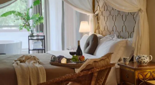 Люкс Deluxe Floral Hotel · City of Sky Hotel