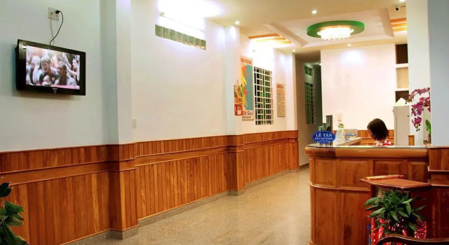Queen Hotel Tran Phu