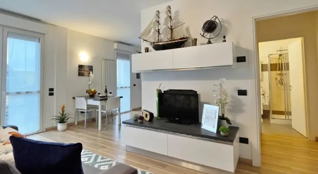 Апартаменты Chic Apt Near Piazza Duomo, Milan