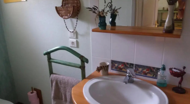 Номер Standard MAISON dHôtes AFRIKA du QUEYROUX , petit gite en campagne, animaux non acceptés