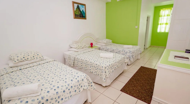 Вилла с 2 комнатами с балконом Four Springs Villa
