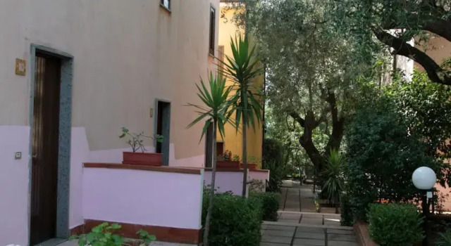 Santa Clara Hotel & Residence, Забронировать Отель Отели Марина-ди-Камерота с парковкой, Парковка