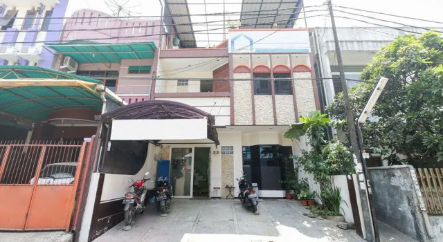 Airy Sudirman Ence Aziz 32 Bandung, Boek Hotel Bandung Wetan Bandung, in de buurt van Stasiun Hall Bus Terminal