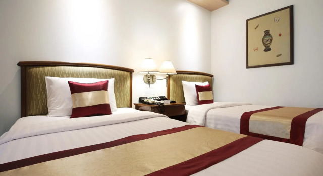 Номер Deluxe The Royal City Hotel
