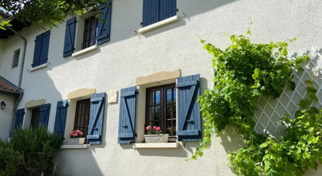 Le Regrimet, Prenota Hotel Hotel a Alvernia con parcheggio, Parcheggio