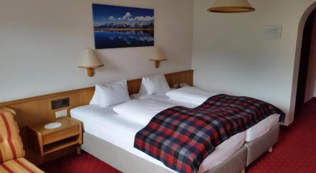 Трёхместный номер Standard Hotel Alpenpanorama