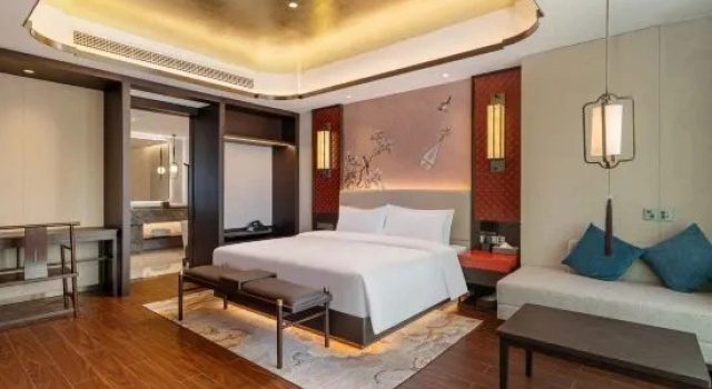 Люкс Grand Rezen  Hotel  Guangan Yuechi