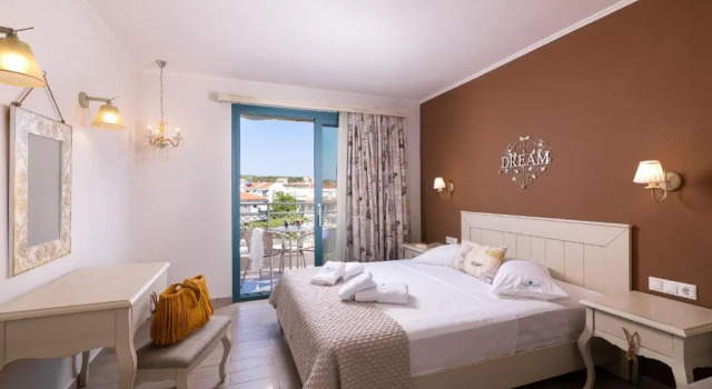 Номер Deluxe Villa Anthelion