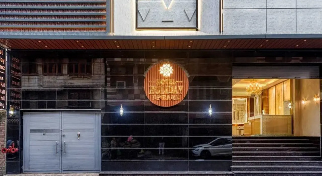 Hotel Holiday Dreamz, Book Hotel Hoteller i Punjab med parkering, Parkering